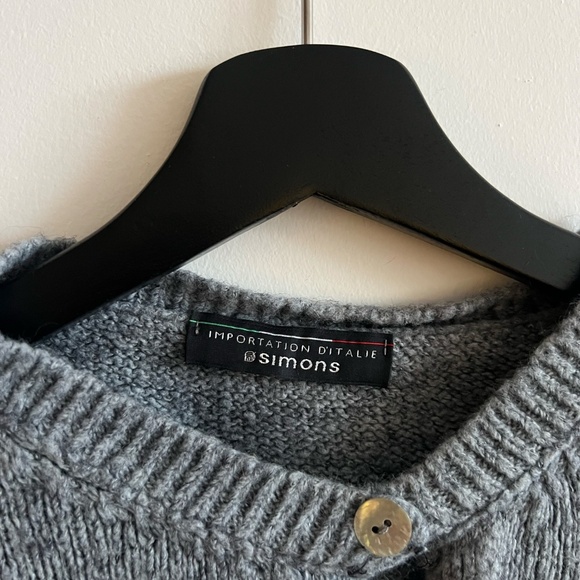 Grey cropped sweater - Picture 3 of 4